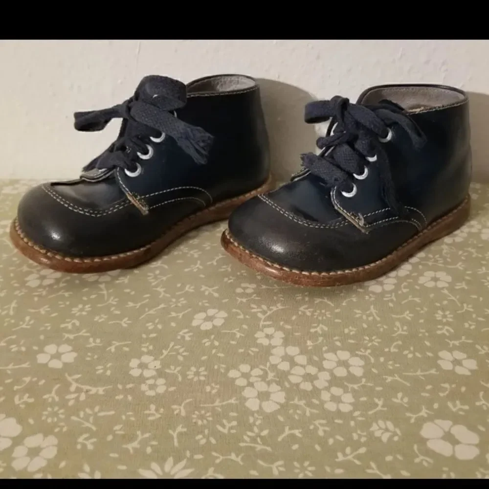 Navy blue vintage booties